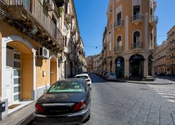27.jpg - Quadrilocale Largo del Vespri 7, Catania - foto 1