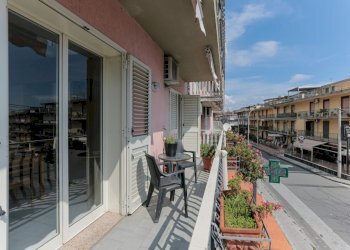 PHOTO-2026-04-03-15-51-21_12[1].jpg - Appartamento Via IV Novembre 135, Aci Catena - foto 11