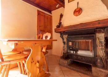 Camino - Four-room apartment Frazione Saint Denis Capoluogo, 38, Saint-Denis - photo 8