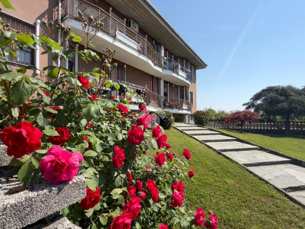 Four-room apartment Viale Po, Crescentino - photo 1