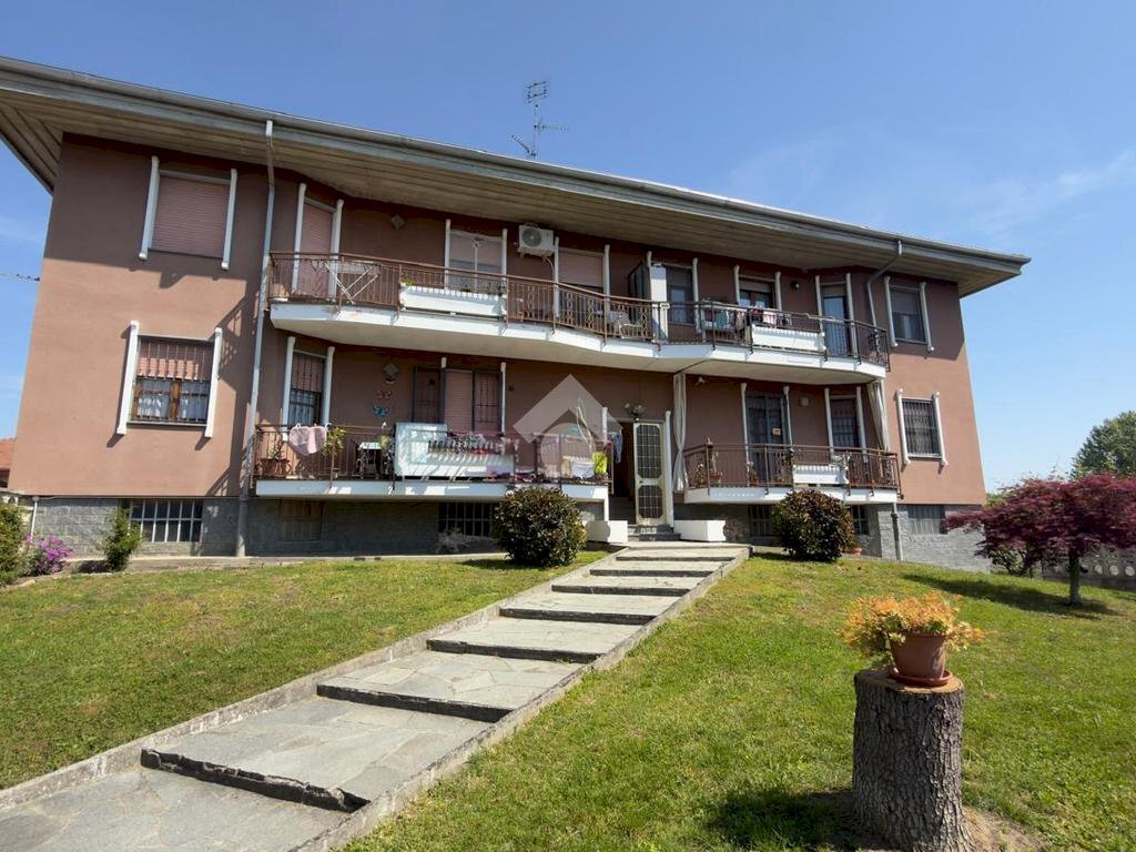 Four-room apartment Viale Po, Crescentino - photo 3