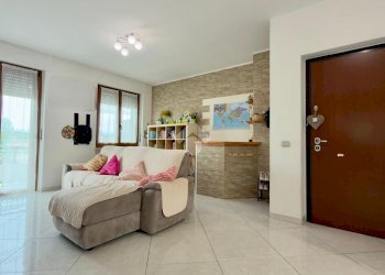 Four-room apartment Viale Po, Crescentino - photo 5