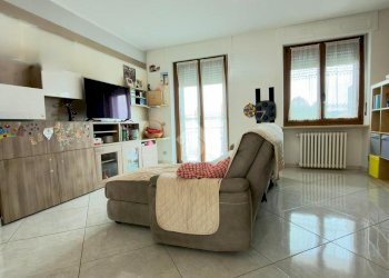 Four-room apartment Viale Po, Crescentino - photo 8