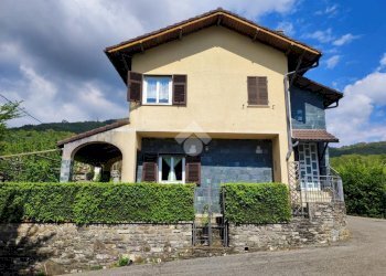 Independent house Via Carpeneta, Casella - photo 1