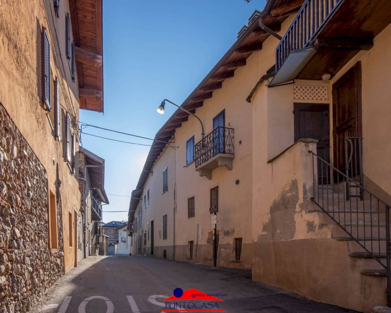 Casale Via 24 Maggio, 41, Dronero - photo 1