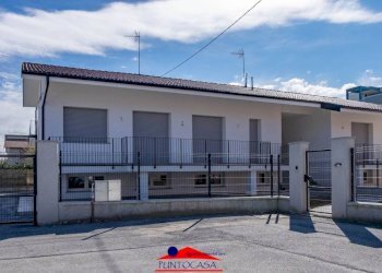 Semi-detached Villa Via Pes di Villamarina, 18, Busca - photo 3