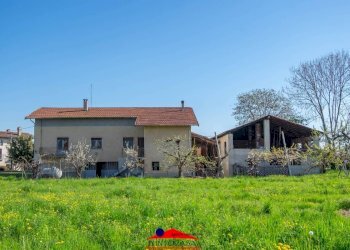 Farmhouse Strada Raffo, 32, Busca - photo 1