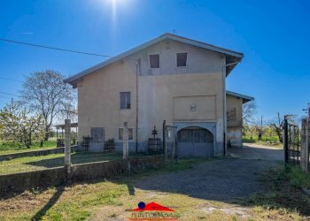 Farmhouse Strada Raffo, 32, Busca - photo 4