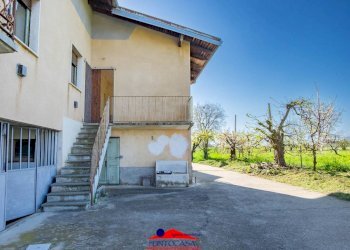 Farmhouse Strada Raffo, 32, Busca - photo 6