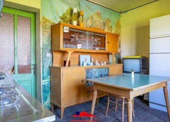 Farmhouse Strada Raffo, 32, Busca - photo 9