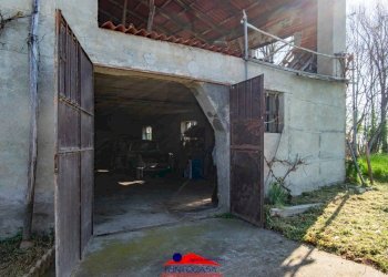 Farmhouse Strada Raffo, 32, Busca - photo 27