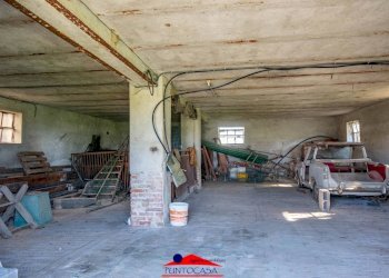 Farmhouse Strada Raffo, 32, Busca - photo 28