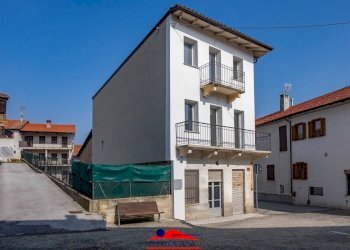 Three-room apartment Via Umberto I, 2, Vignolo - photo 33