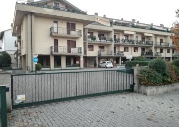 Loft Via Dronero, 6, Busca - photo 1