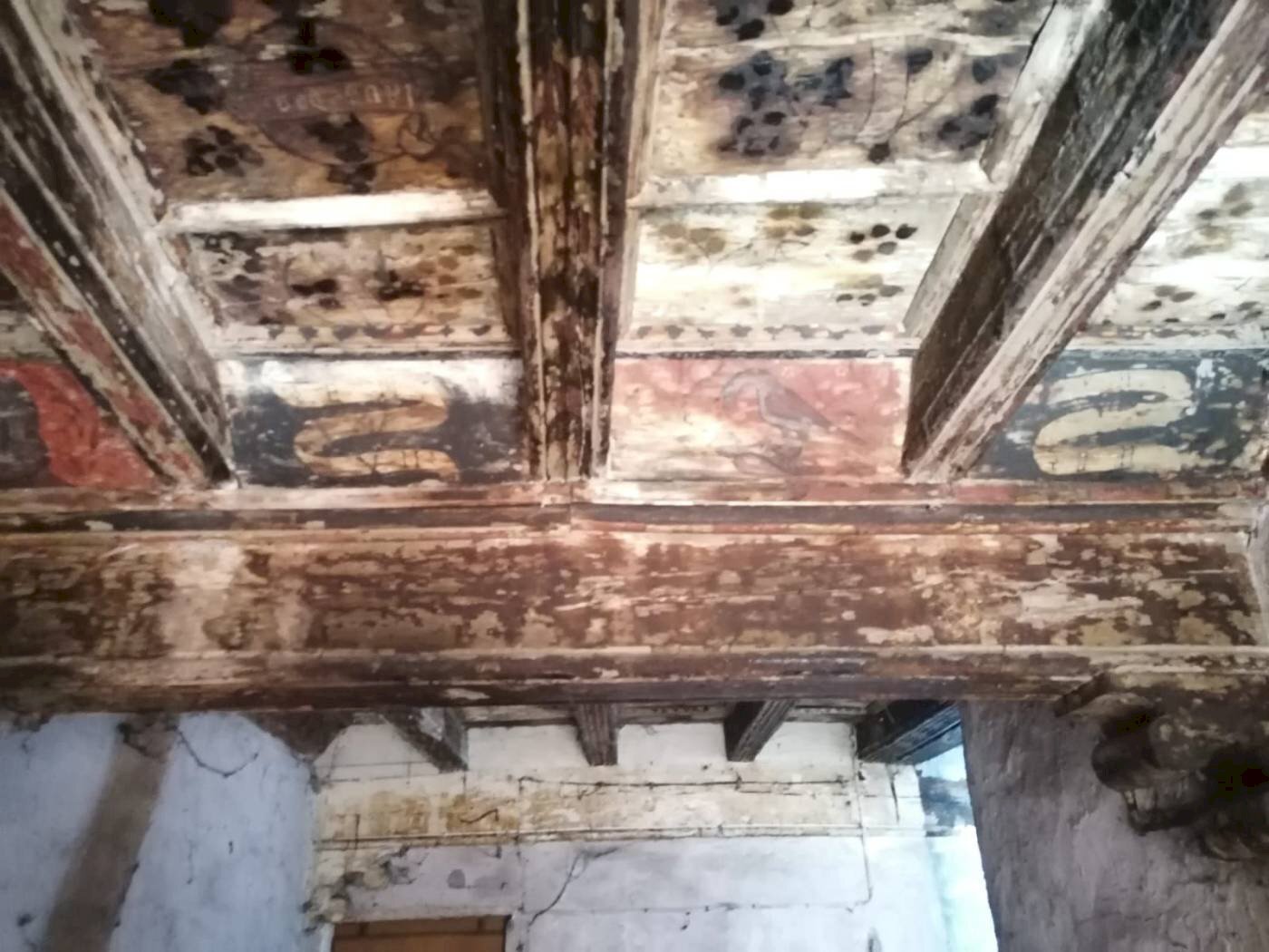 Apartment Via Umberto I, 43, Busca - photo 1