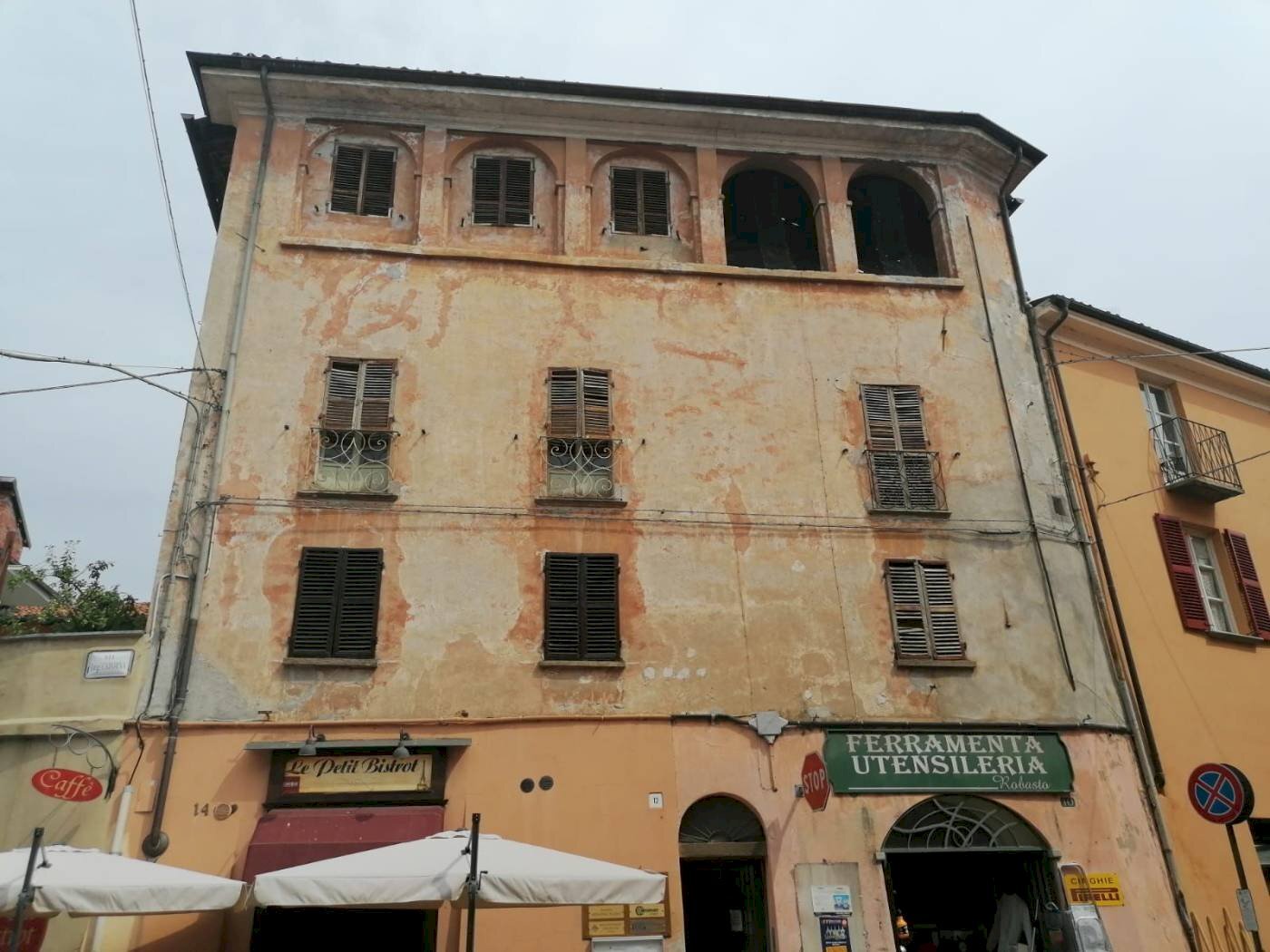 Apartment Via Umberto I, 43, Busca - photo 3