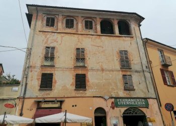 Apartment Via Umberto I, 43, Busca - photo 3