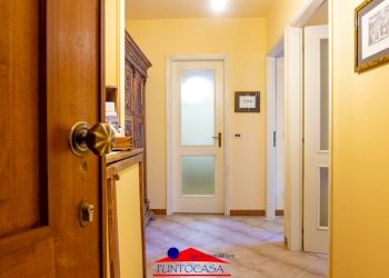Two-room apartment Via San Francesco d'Assisi, 3, Busca - photo 9