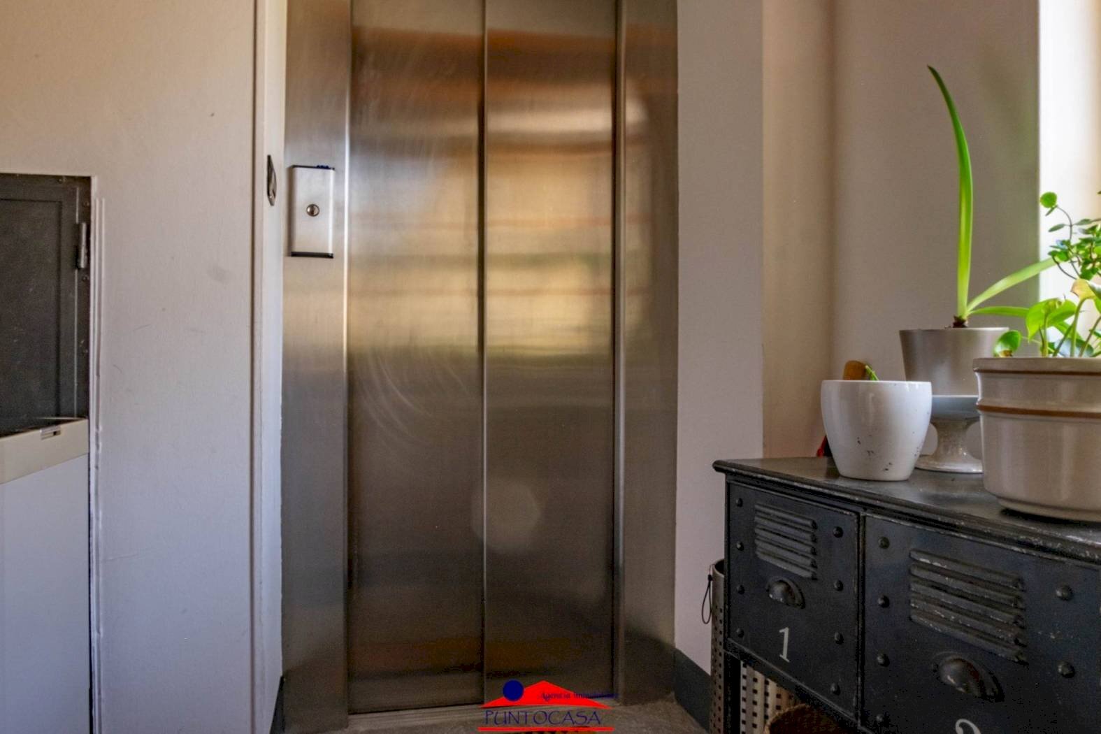 Apartment Via Umberto I, 88, Busca - photo 2