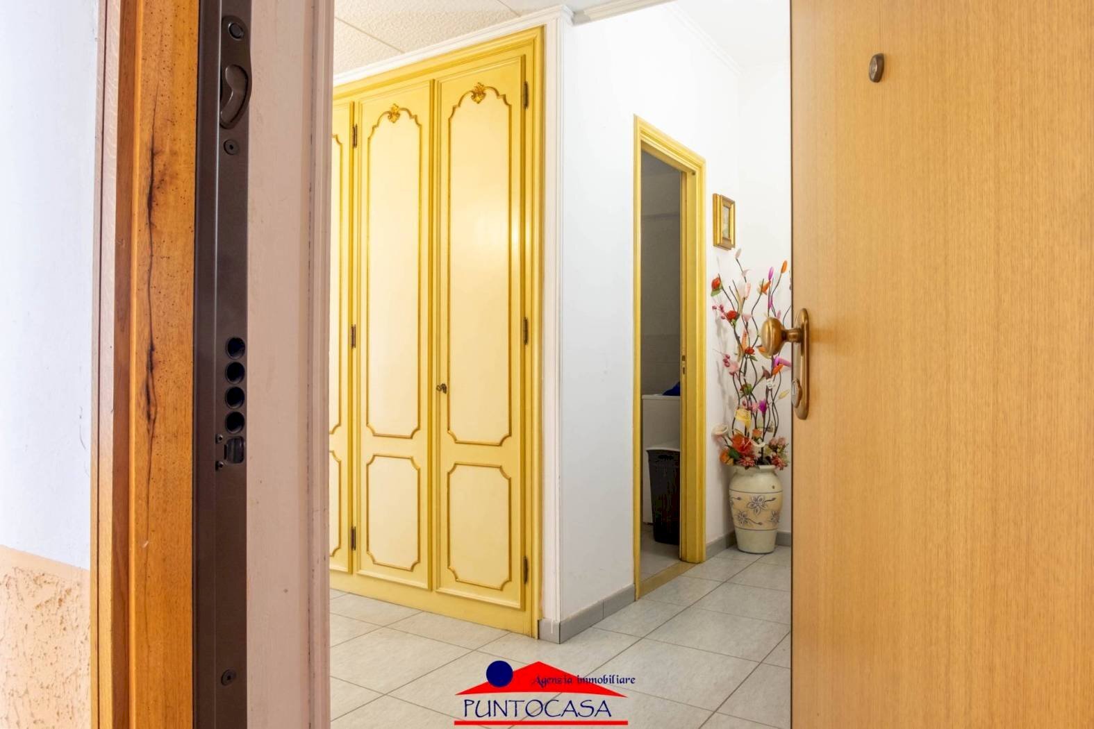 Four-room apartment Corso Giovanni xxiii, 3, Busca - photo 1