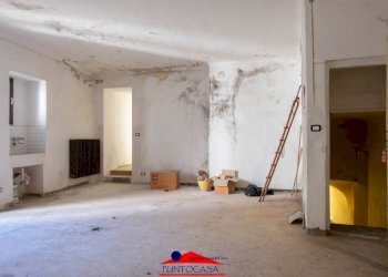 Apartment Via Umberto I, 128, Busca - photo 6