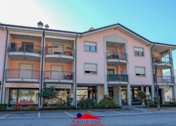 Quadrilocale Piazza della Libertà, 5, Brossasco - foto 1