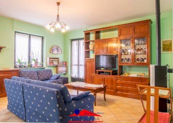 Four-room apartment Frazione Castelletto, Busca - photo 3