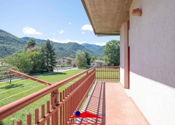Four-room apartment Via Roburent, 16, Dronero - photo 11