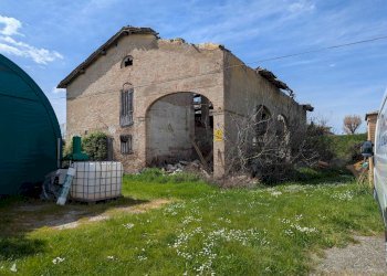Rustic Stradello Capitani 168, Modena - photo 1
