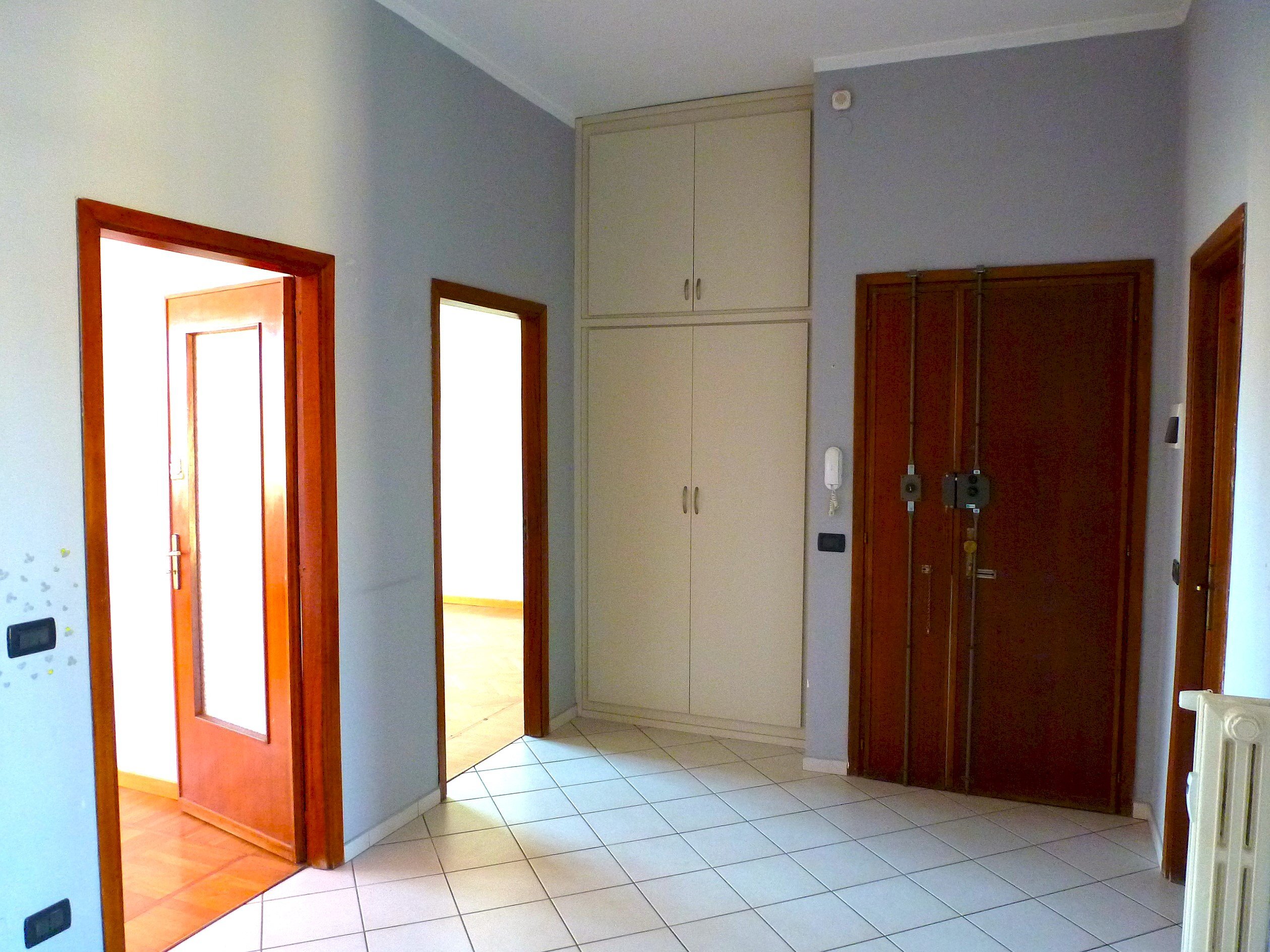 Three-room apartment Via Primo Maggio, 4, Cuneo (neighborhood Centro) - photo 2