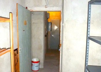 Three-room apartment Via Primo Maggio, 4, Cuneo (neighborhood Centro) - photo 31