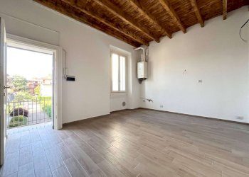 Two-room apartment Villasanta - photo 2