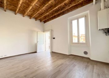 Two-room apartment Villasanta - photo 4