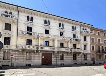 Two-room apartment Sesto San Giovanni - photo 1