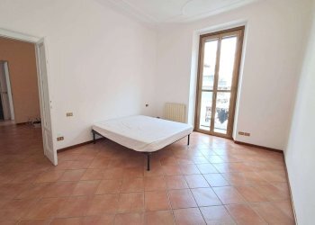Two-room apartment Sesto San Giovanni - photo 12