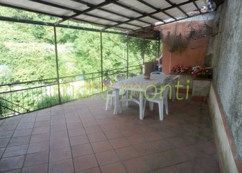 Villa a Schiera Savona (zona Lavagnola) - foto 1