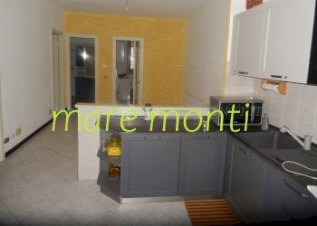 Quadrilocale Savona (zona Santuario) - foto 1