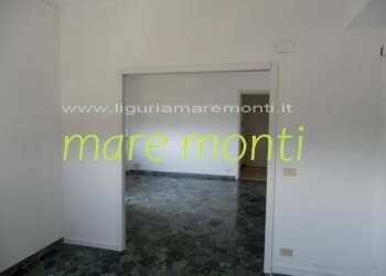 Appartamento Savona (zona Oltreletimbro) - foto 2