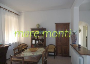 Four-room apartment Carcare - photo 24