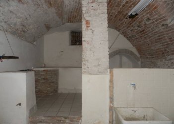 Shop Savona (neighborhood Centro storico) - photo 9