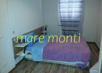 Trilocale Savona (zona Centro storico) - foto 2