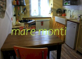 Trilocale Savona (zona Centro storico) - foto 13