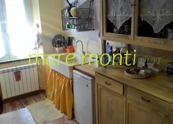 Trilocale Savona (zona Centro storico) - foto 40