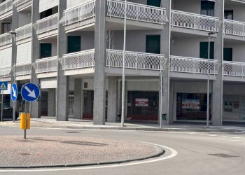 Negozio corso Europa 30, Mondovì - foto 4