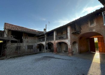 Rustic strada della Garavagna, Villanova Mondovì - photo 4