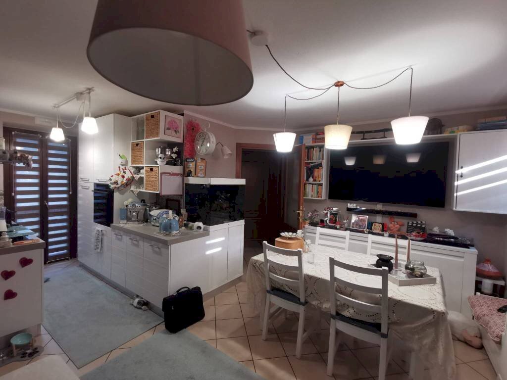 Three-room apartment via Fontana 24, Dogliani - photo 1
