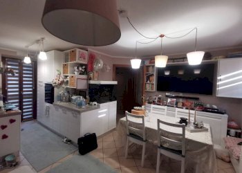 Three-room apartment via Fontana 24, Dogliani - photo 1