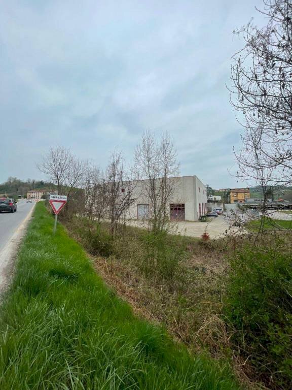 Magazzino via Statale 28, Vicoforte - foto 2