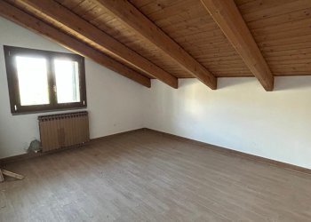 Villa via Torino, Dogliani - photo 9