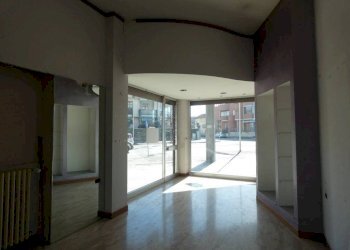 Negozio corso Europa 30, Mondovì - foto 9